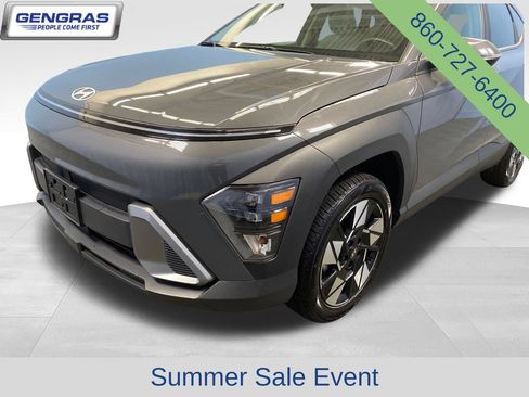 Used 2025 Hyundai Kona SEL AWD/4WD image 47
