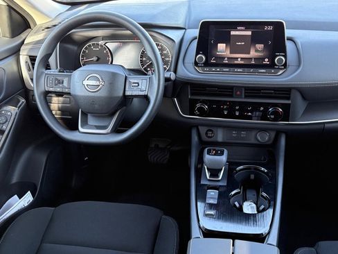 New 2026 Nissan Rogue S image 10