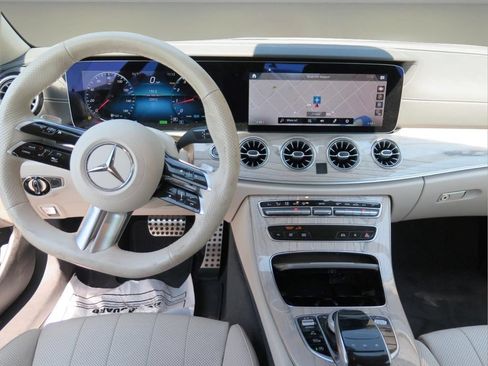 Used 2023 Mercedes-Benz E 450 Cabriolet image 22