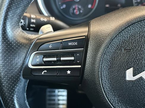 Used 2022 Kia Stinger GT1 RWD image 25