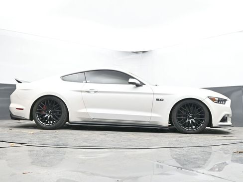 Used 2017 Ford Mustang GT Premium w/ GT Performance Package image 44