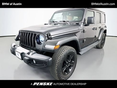 Used 2021 Jeep Wrangler Unlimited Sahara AWD/4WD image 1