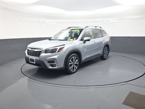 Used 2021 Subaru Forester Limited AWD/4WD image 7