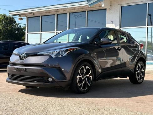 Used 2018 Toyota C-HR XLE FWD image 7