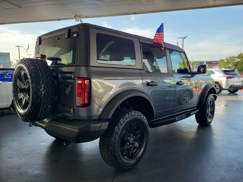 Used 2021 Ford Bronco Black Diamond AWD/4WD image 12