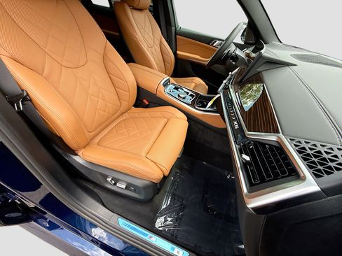 New 2026 BMW X5 xDrive50e AWD/4WD image 15