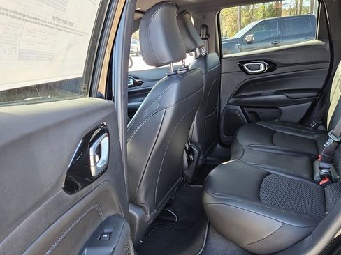 New 2026 Jeep Compass Latitude image 6