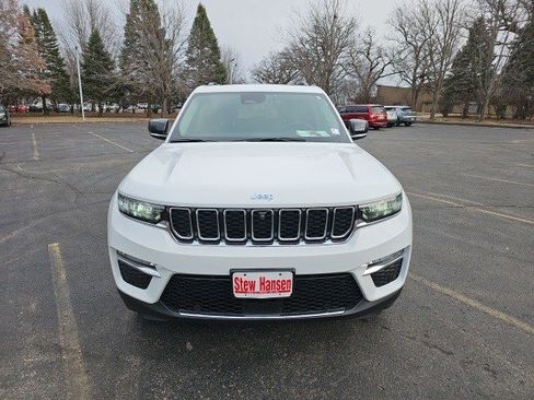 Used 2022 Jeep Grand Cherokee Limited 4xe w/ Luxury Tech Group II image 9