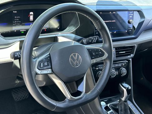 Used 2024 Volkswagen Taos SE FWD image 27