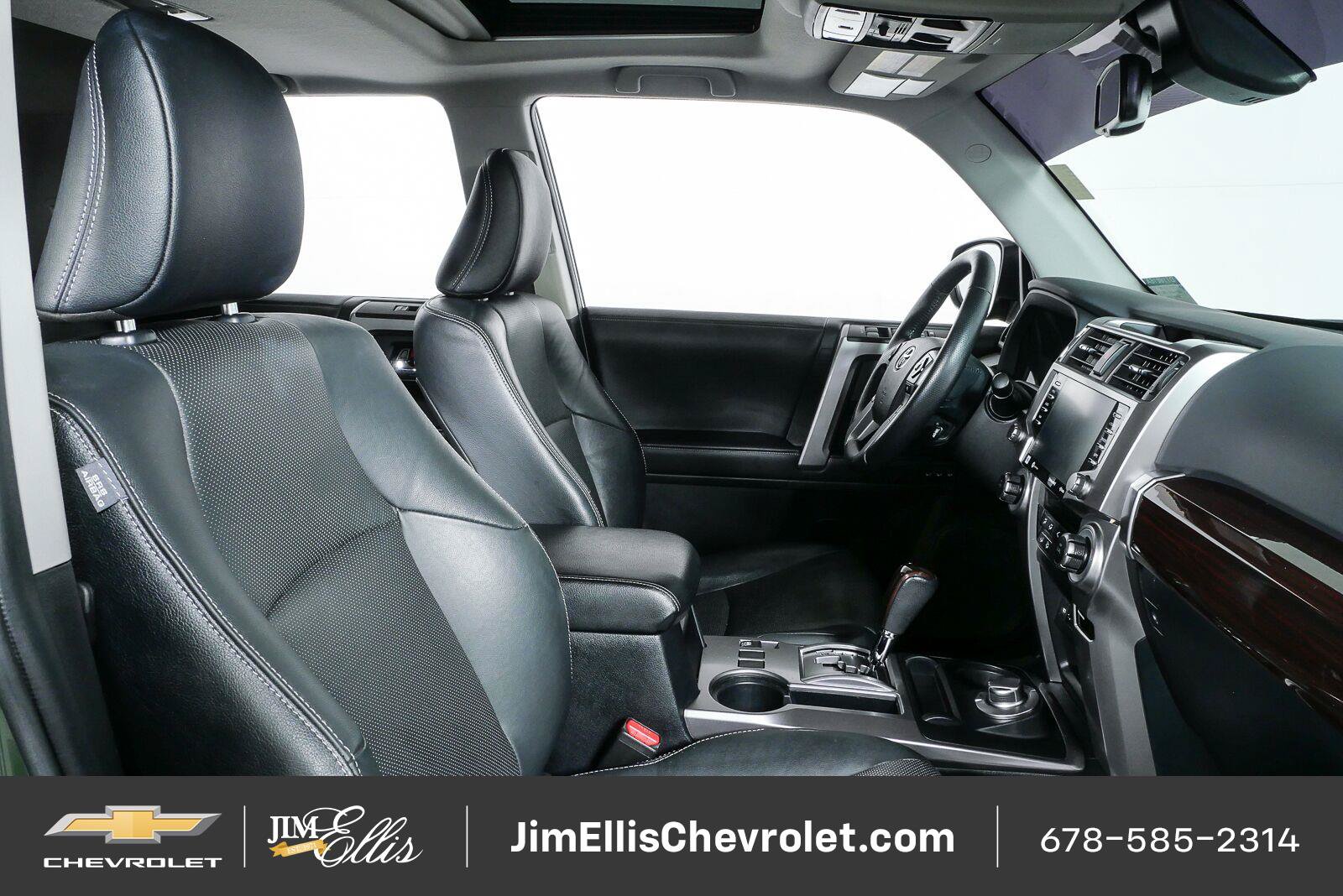 Used 2022 Toyota 4Runner Limited AWD/4WD image 22