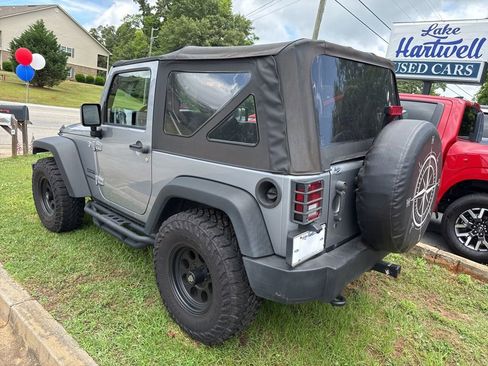 Used 2015 Jeep Wrangler Sport AWD/4WD image 5