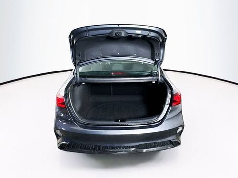 Certified 2023 Kia Forte LXS image 23