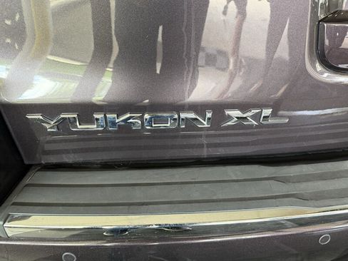 Used 2016 GMC Yukon XL Denali w/ Open Road Package AWD/4WD image 40