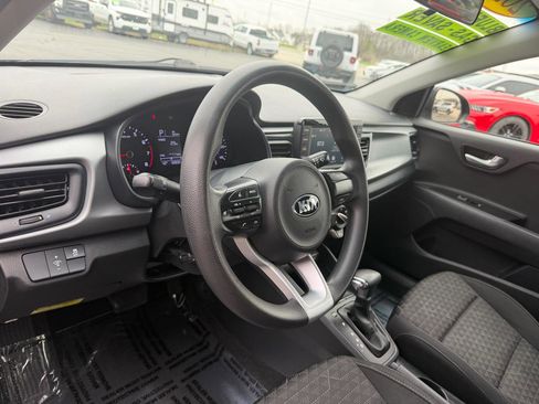 Used 2020 Kia Rio LX image 18