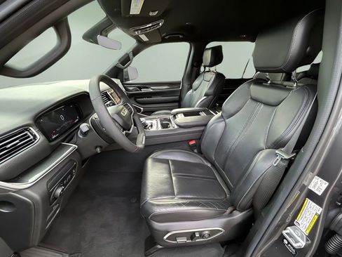 Used 2022 Jeep Wagoneer Series I w/ Convenience Group I image 22