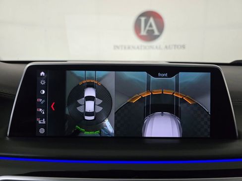 Used 2019 BMW 750i xDrive image 29