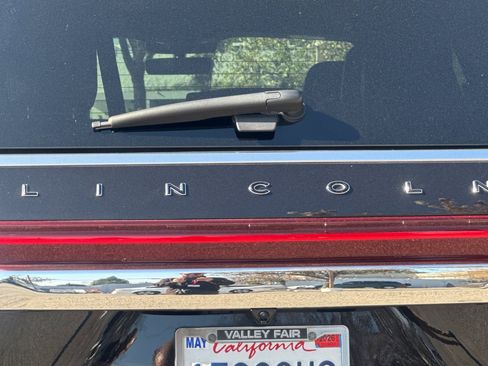 Used 2022 Lincoln Navigator L Black Label image 29