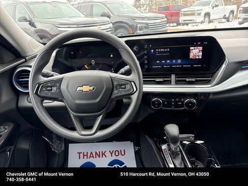 New 2025 Chevrolet Trax LT image 15