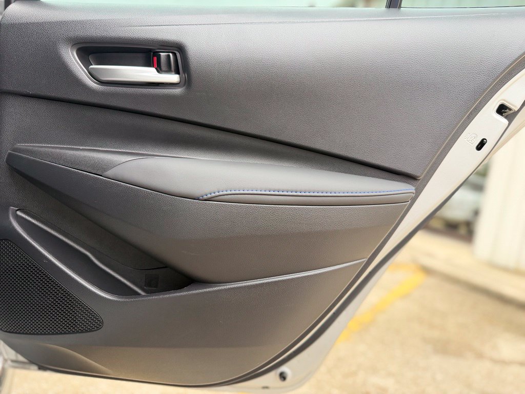 Used 2022 Toyota Corolla SE FWD image 23