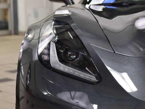 Used 2017 Chevrolet Corvette Grand Sport RWD image 12