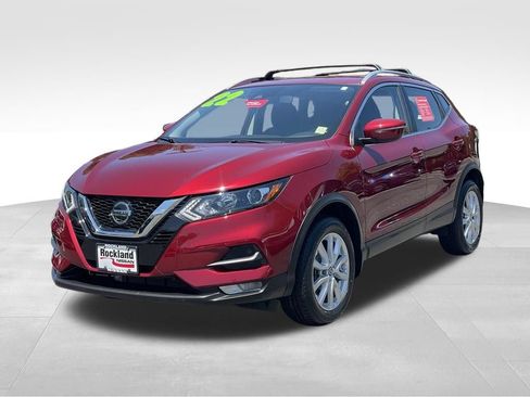 Certified 2022 Nissan Rogue Sport SV AWD/4WD image 2