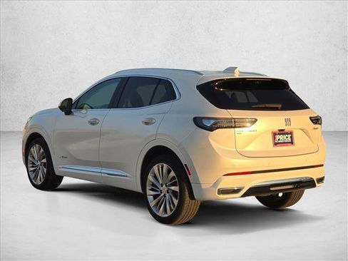 Used 2024 Buick Envision Avenir image 7