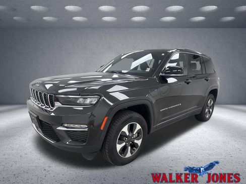 Used 2024 Jeep Grand Cherokee Limited 4xe AWD/4WD image 1