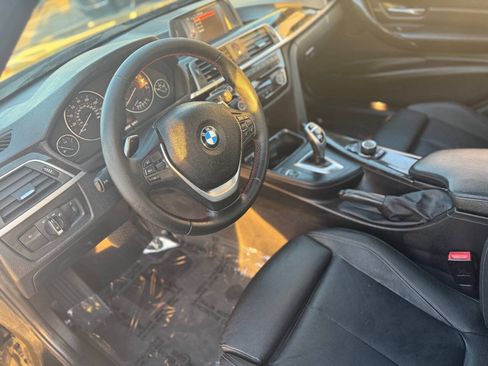 Used 2016 BMW 328i xDrive Sedan AWD/4WD image 12
