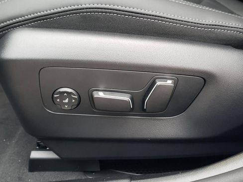 New 2026 BMW 530i xDrive w/ M Sport Package image 21