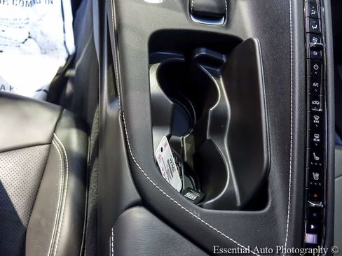 Used 2020 Chevrolet Corvette Stingray Preferred Cpe w/ 2LT Preferred Equipment Group RWD image 21
