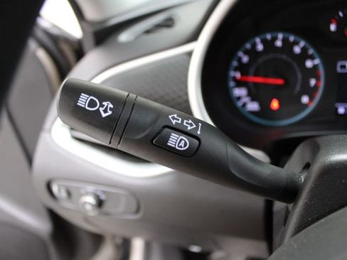 Used 2024 Chevrolet Malibu LS image 35