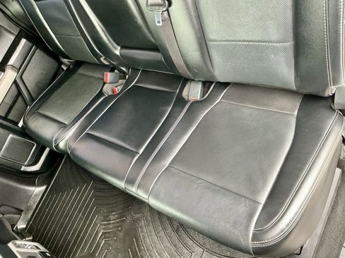 Used 2019 Ford F350 Lariat w/ Lariat Ultimate Package image 31