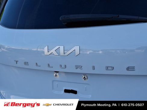 Used 2024 Kia Telluride S w/ S Sunroof Package FWD image 33
