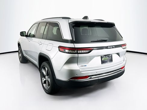 Used 2022 Jeep Grand Cherokee Limited 4xe AWD/4WD image 5