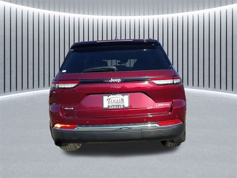 New 2025 Jeep Grand Cherokee Limited w/ MOPAR Finishing Package image 4