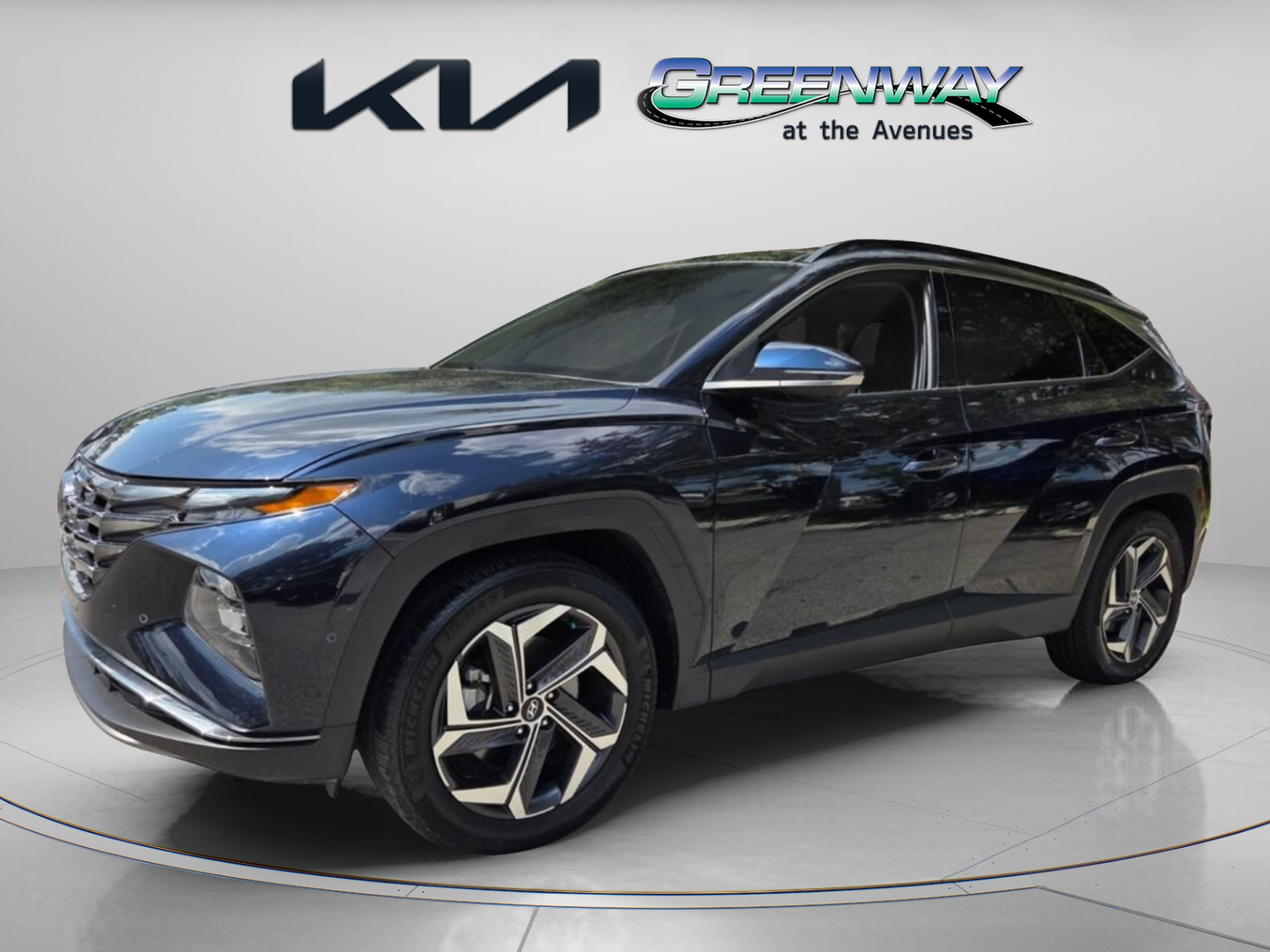 Used 2022 Hyundai Tucson Limited FWD image 3