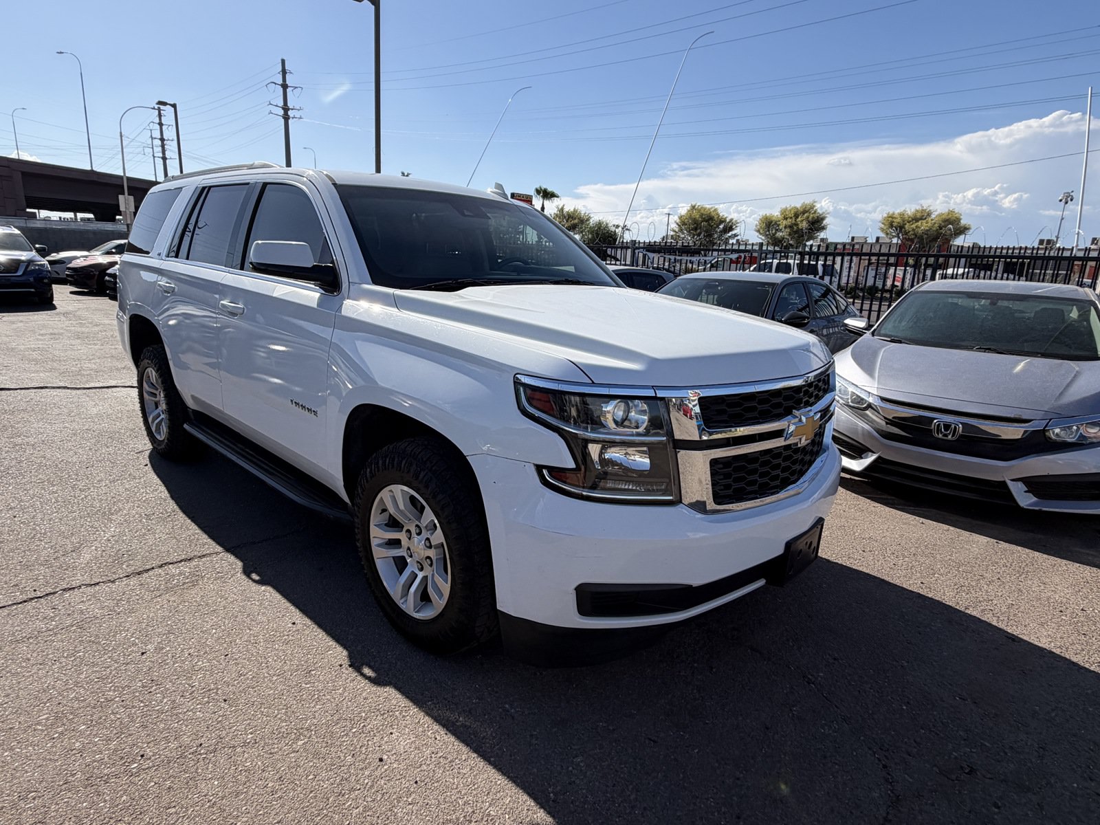 Used 2018 Chevrolet Tahoe LT AWD/4WD image 3