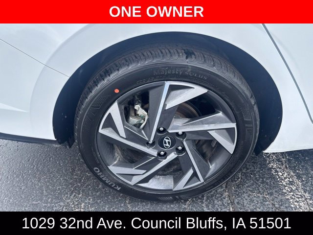 Used 2024 Hyundai Elantra SEL w/ Convenience Package FWD image 9