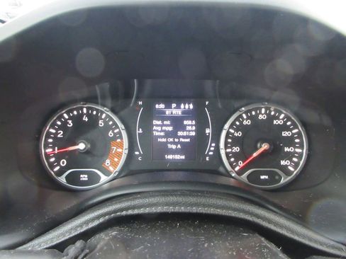 Used 2019 Jeep Renegade Sport w/ Sport Appearance Group image 8