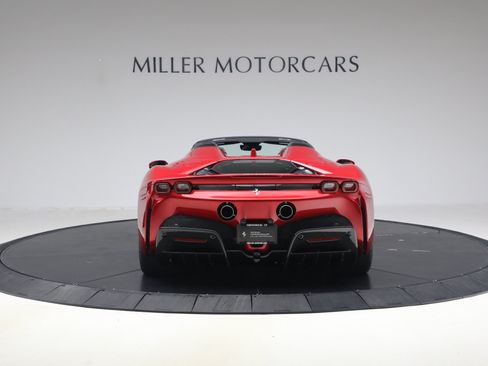 Certified 2024 Ferrari SF90 Spider AWD/4WD image 7