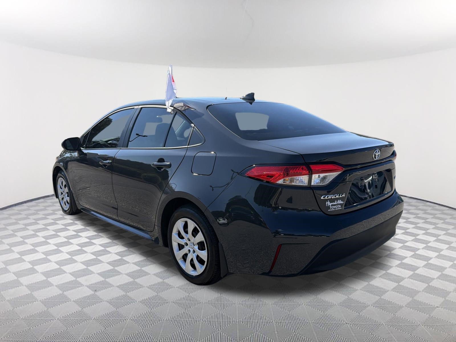 Certified 2026 Toyota Corolla LE FWD image 15