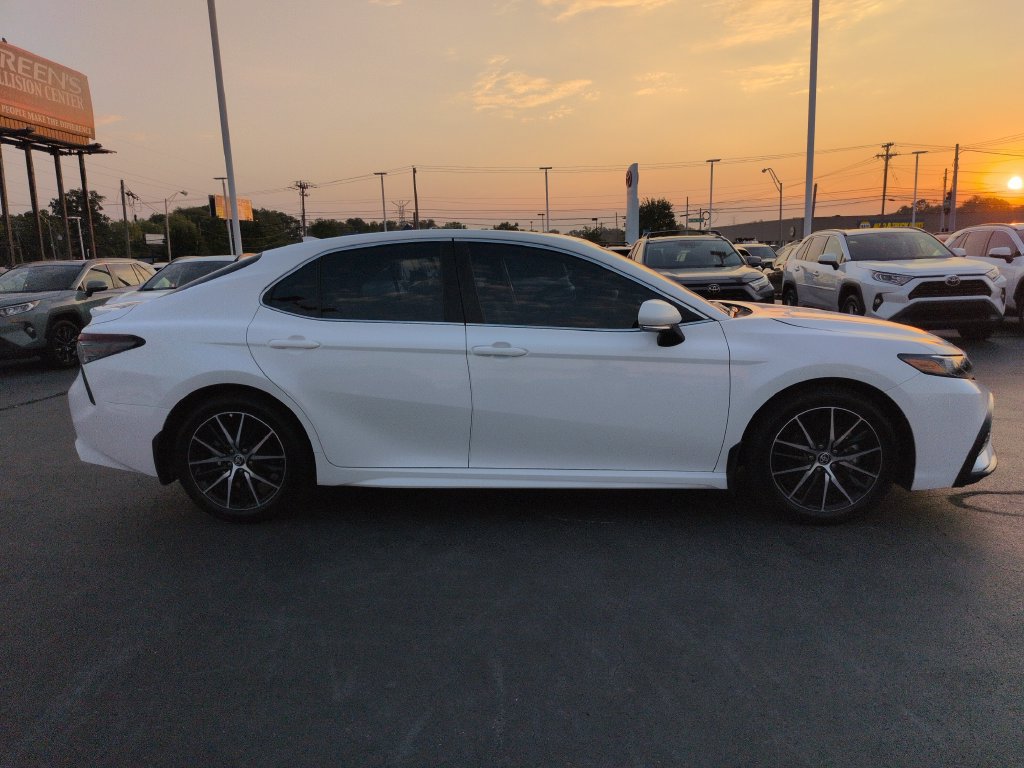 Certified 2023 Toyota Camry SE w/ Convenience Package FWD image 6