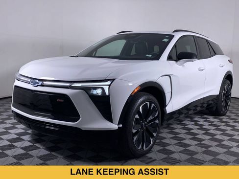 Certified 2024 Chevrolet Blazer EV RS AWD/4WD image 15