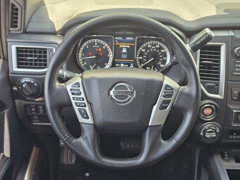 Certified 2019 Nissan Titan SV w/ SV Convenience Package AWD/4WD image 17