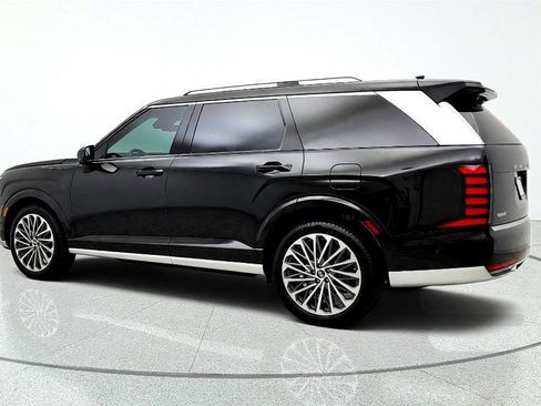 Used 2026 Hyundai Palisade Calligraphy FWD image 7