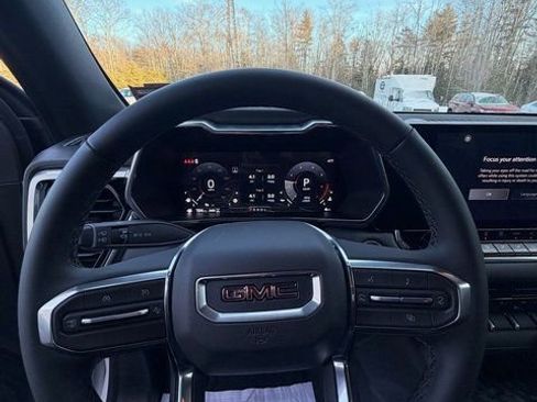 New 2026 GMC Canyon Elevation image 39