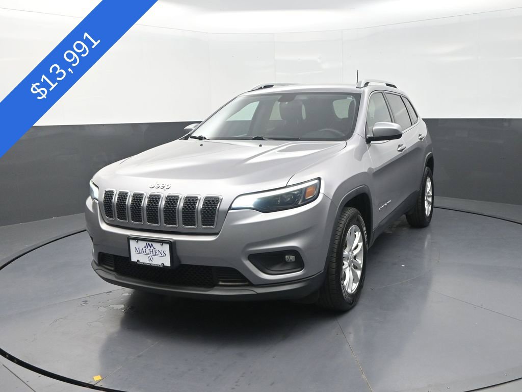 Used 2019 Jeep Cherokee Latitude w/ Popular Appearance Group AWD/4WD image 4