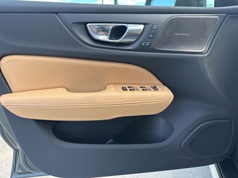 New 2026 Volvo V60 B5 Cross Country Ultra w/ Climate Package image 12