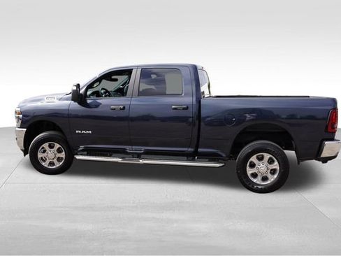 Certified 2026 RAM 2500 Big Horn AWD/4WD image 9