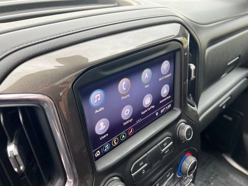 Used 2019 Chevrolet Silverado 1500 High Country w/ Technology Package image 19